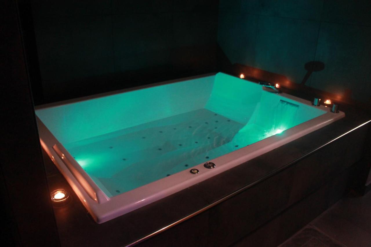 The Down Town Nenad'S Spa Dijon Eksteriør billede